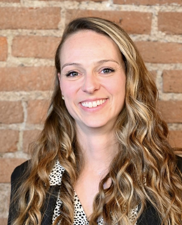 Administrative Assistant Kathrin Woetzlmayr